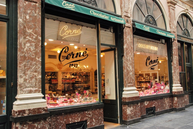 ecommerce-CARROS-min_chocolate_chocolaterie_shop_luxury_chic_gallery_brussels_belgium-558146